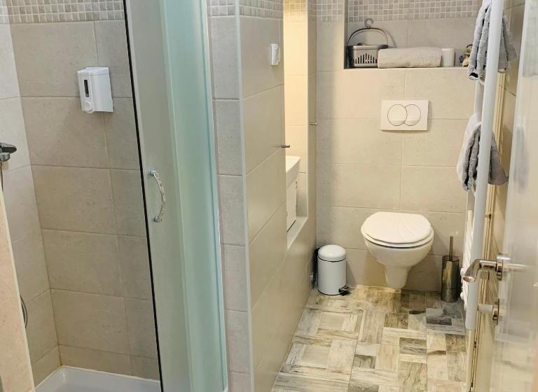 استودیو استاندارد با تخت کینگ, Post Apartmani A 1