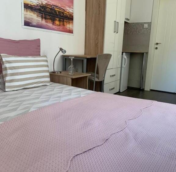 استودیو استاندارد با تخت کینگ, Post Apartmani A 1