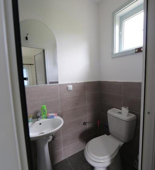 اتاق استاندارد سه نفره, Villa Rita