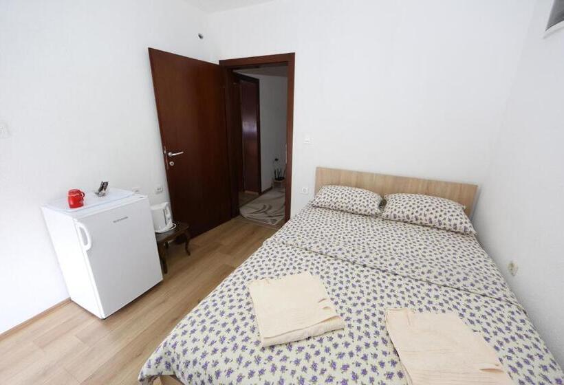 اتاق استاندارد با بالکن, Villa Rita