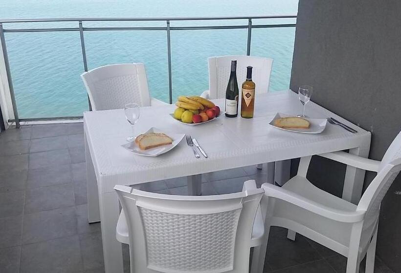 استودیو لوکس با چشم‌انداز دریا, Pure Wellness Sea View Beluga & Dolphin Luxury Hotel Apartments