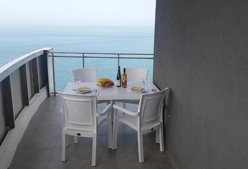 استودیوی استاندارد با چشم‌انداز دریا, Pure Wellness Sea View Beluga & Dolphin Luxury Hotel Apartments