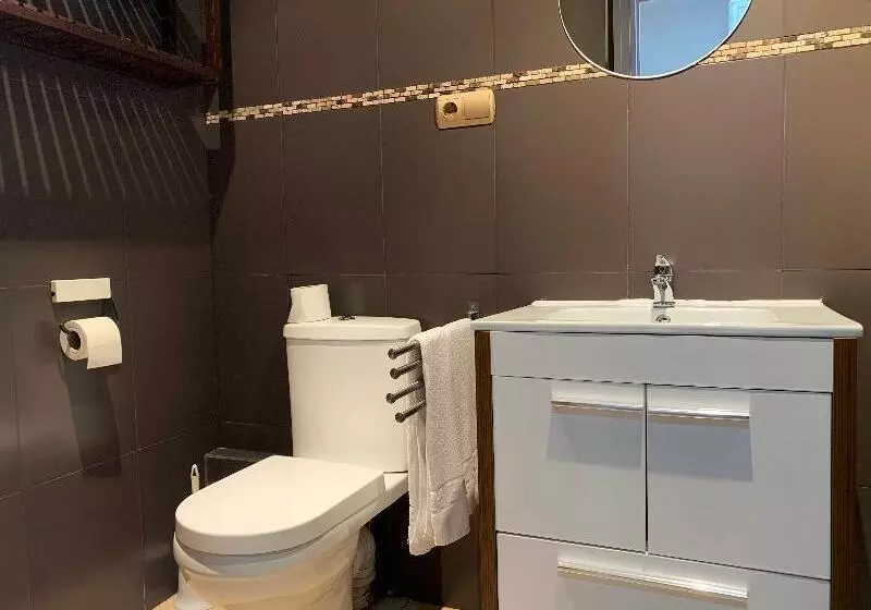 استودیوی استاندارد, Apartamentos Bulgaria