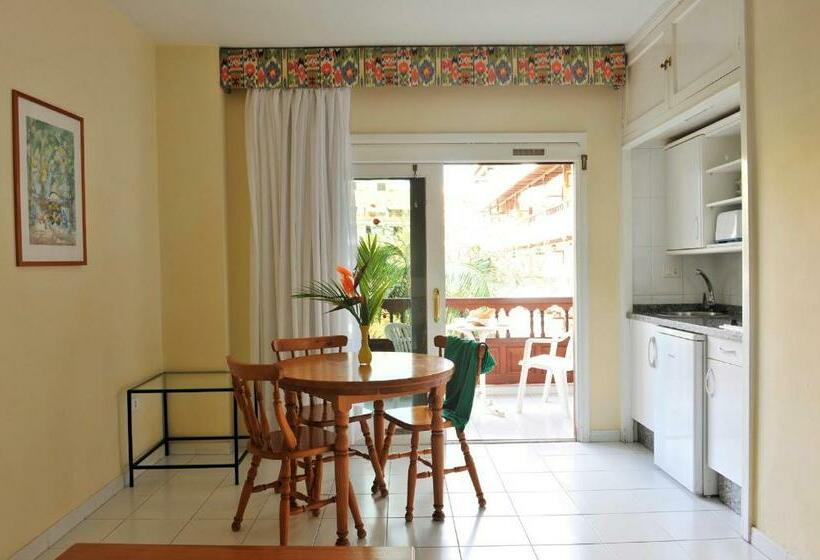 プールビュースタンダードステューディオ, Coral Teide Mar