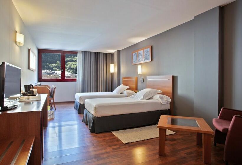 اتاق استاندارد, Acta Art