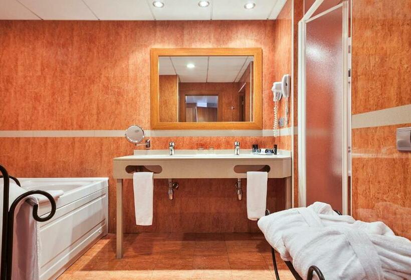 سوییت, Acta Art