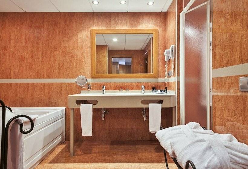 سوییت, Acta Art