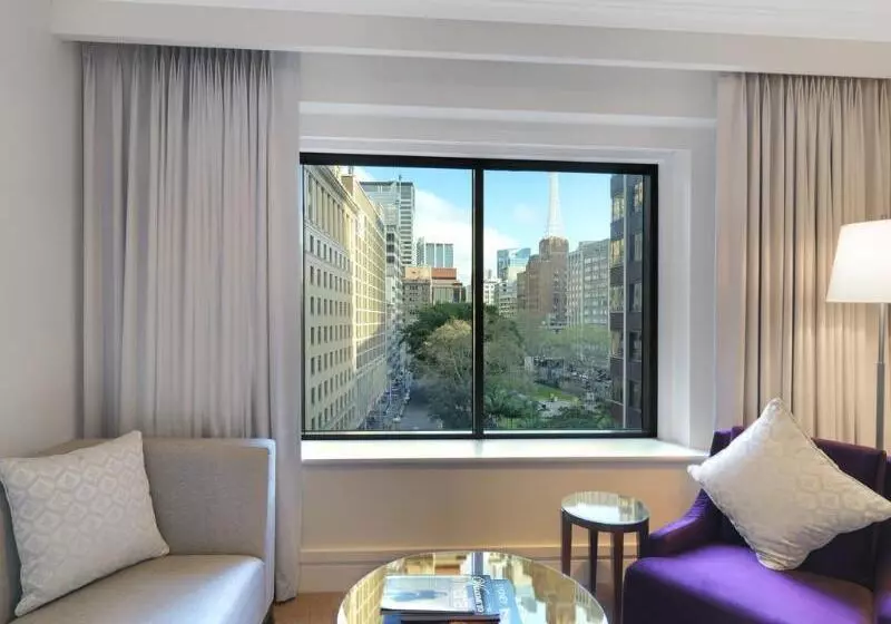 سوییت لوکس, Amora Hotel Jamison Sydney