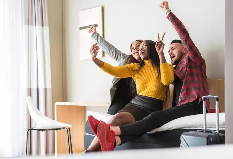 اتاق استاندارد سه نفره, Ibis Hotel Brussels Centre Gare Du Midi