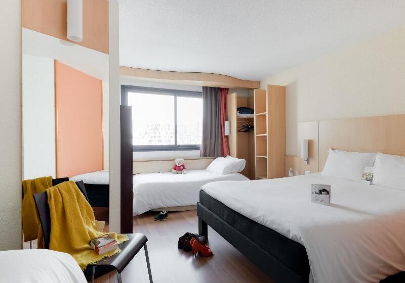 اتاق استاندارد سه نفره, Ibis Paris 17 Clichybatignolles