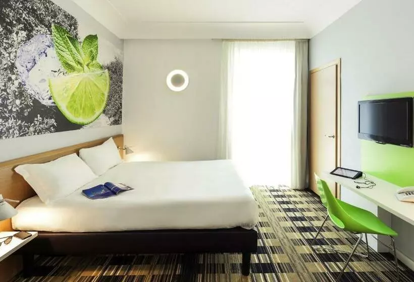اتاق استاندارد, Ibis Styles Napoli Garibaldi