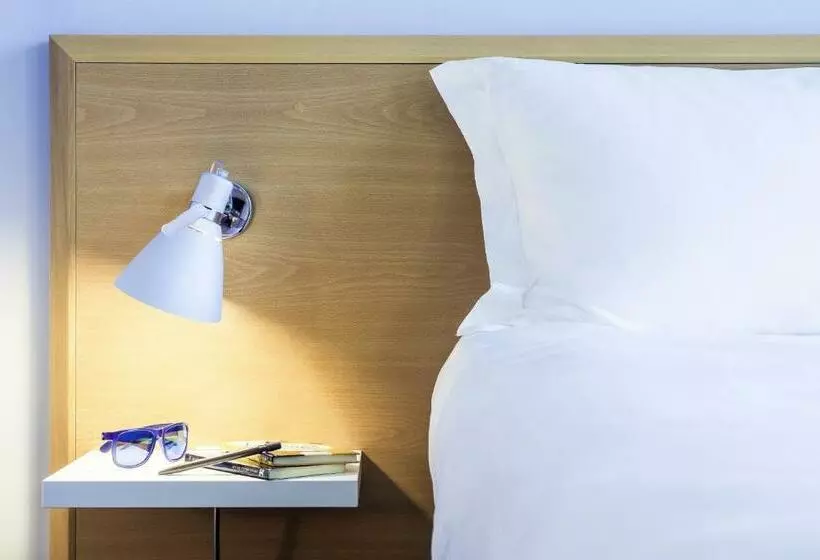 اتاق استاندارد یک نفره, Ibis Styles Napoli Garibaldi