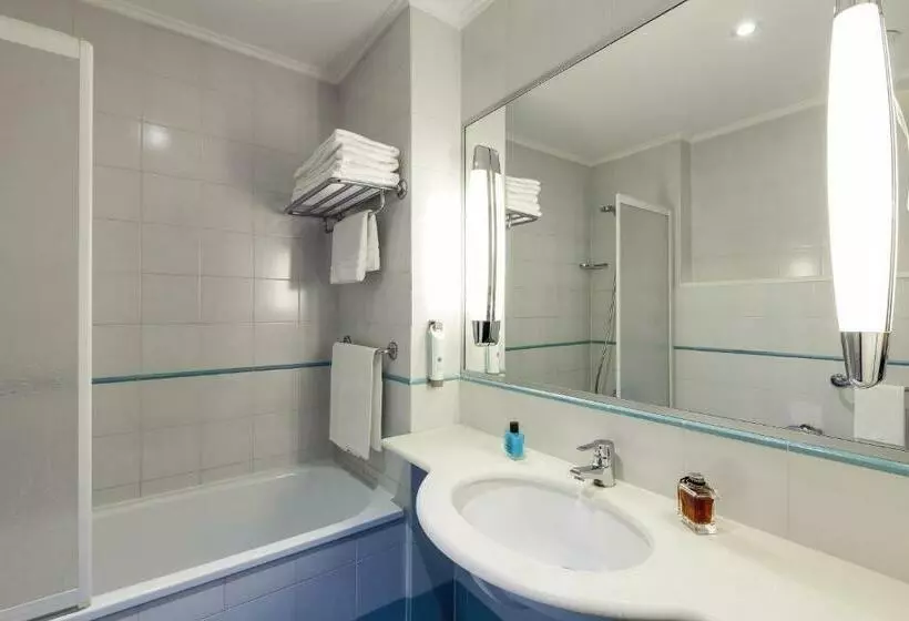 اتاق استاندارد یک نفره, Ibis Styles Napoli Garibaldi
