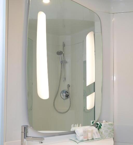 اتاق سوپریور با تخت بزرگ, Ibis Sydney Airport