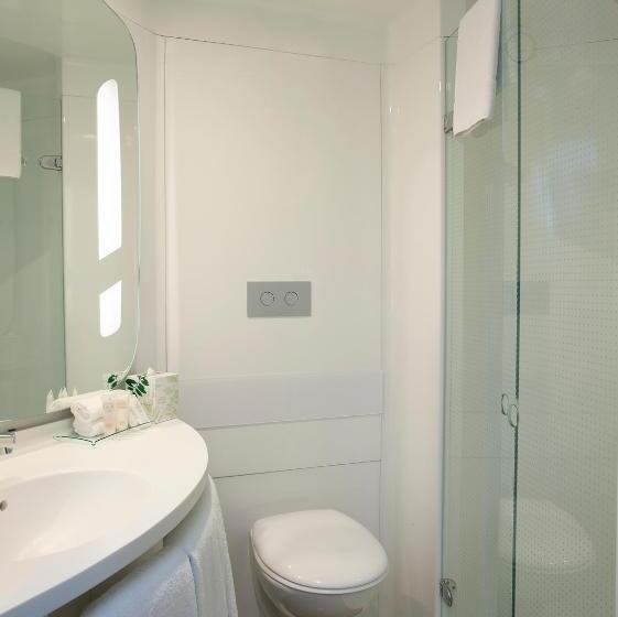 Номер Superior Кровать Кинг, Ibis Sydney Airport