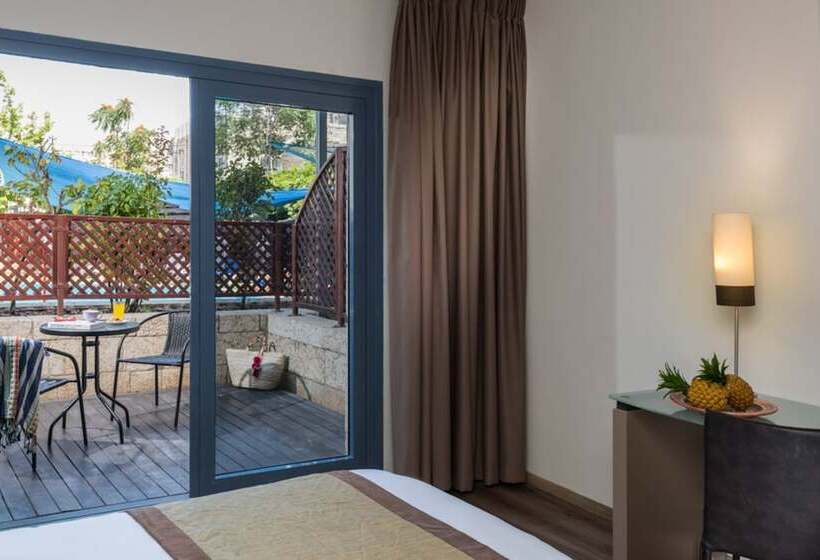 Номер Superior с Балконом, Leonardo Hotel Jerusalem
