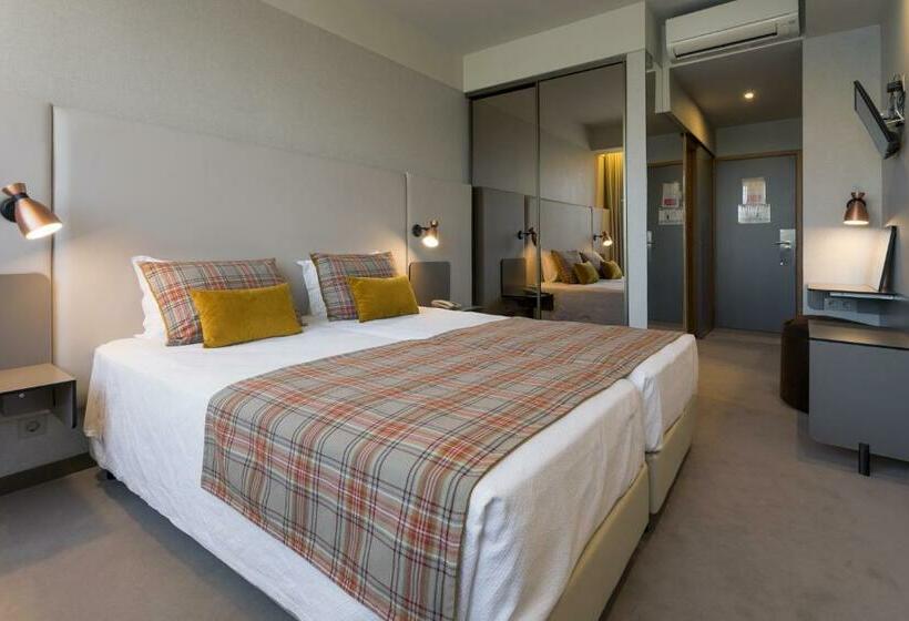 اتاق سوپریور, WOT Porto