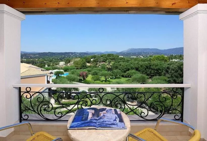 Quarto Triplo Standart, Nefeli