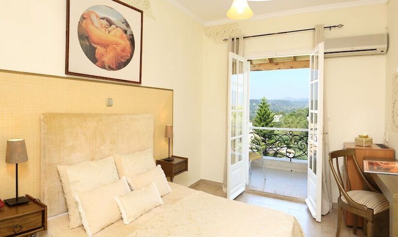 스탠다드 트리플 룸, Nefeli