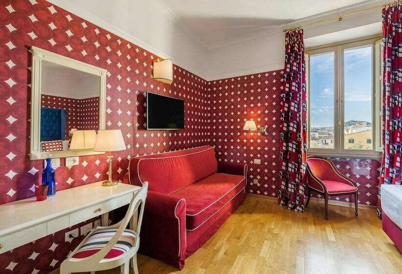 اتاق لوکس سه تخته, Room Mate Luca