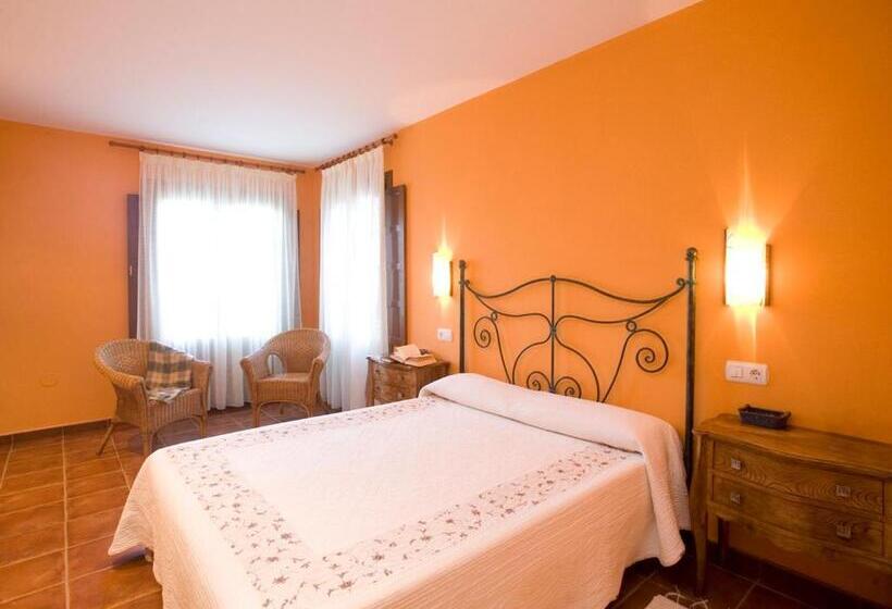 Superior Room with Terrace, Turismo Rural Suquin