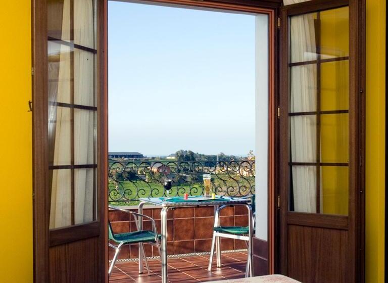 Superior Room with Terrace, Turismo Rural Suquin