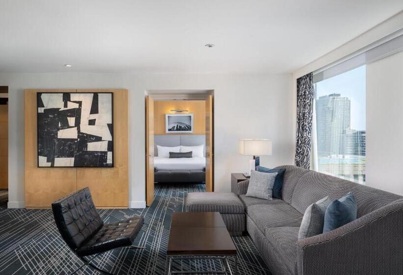 سوییت پرستیژ, Sofitel Chicago Magnificent Mile