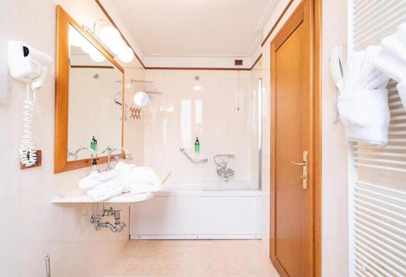 Suite Junior, Strozzi Palace