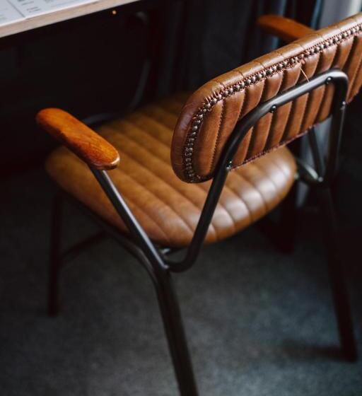 חדר סטנדרט עם מיטת קינג, The 1852 Hotel   Self Check In