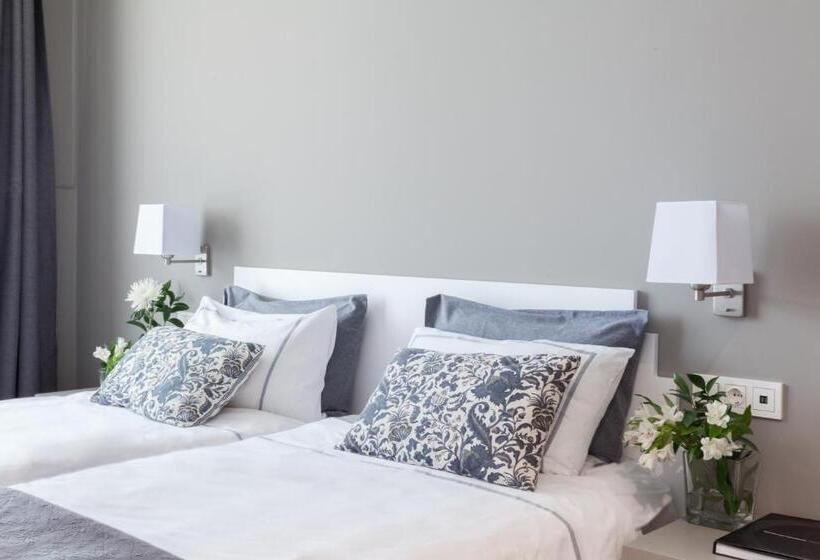 اتاق استاندارد, The Park Derio