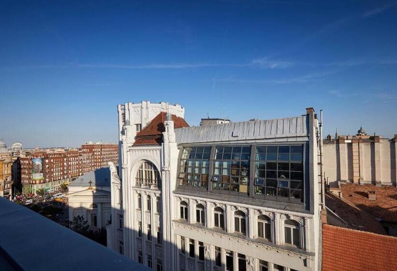 带大床的俱乐部房间, The Ritzcarlton, Budapest