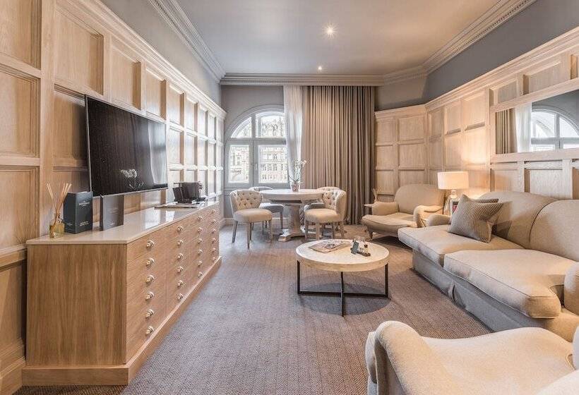 豪华套房, The Scotsman