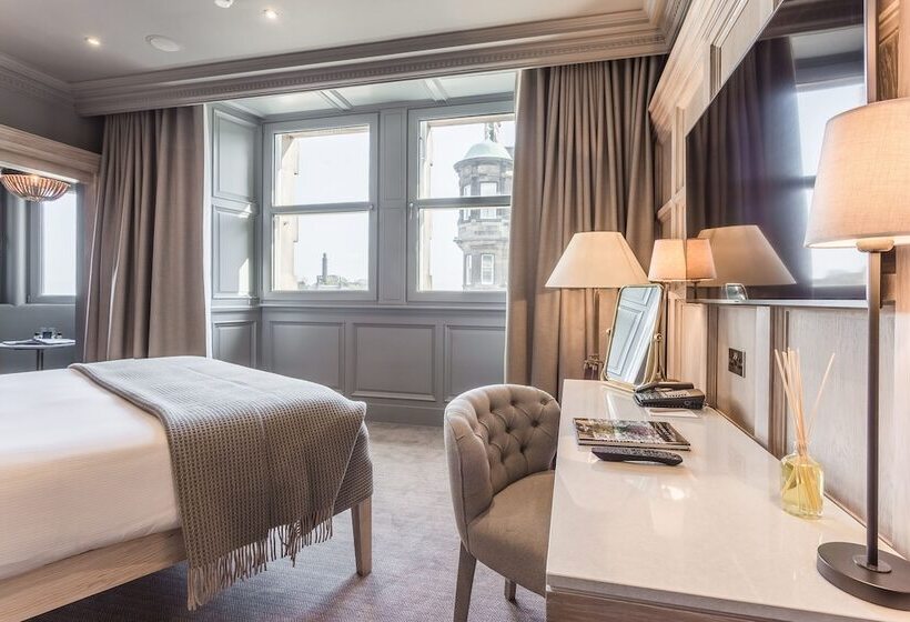 琮城市景观的豪华间, The Scotsman