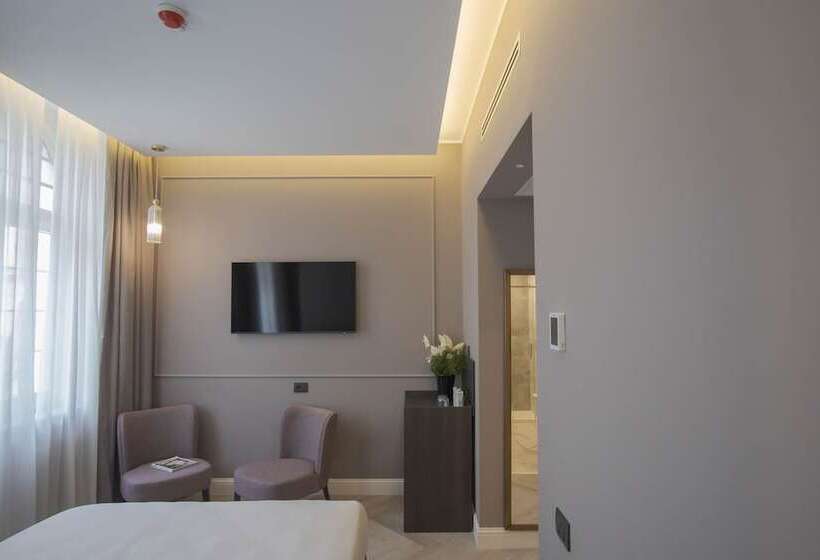 חדר סטנדרט, Viminale