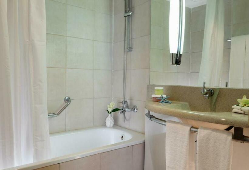 Номер Superior, Leonardo Hotel Jerusalem