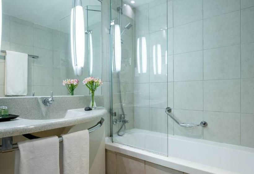 Номер Superior, Leonardo Hotel Jerusalem