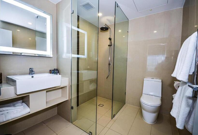 带大床的高级房间, Novotel Barossa Valley Resort