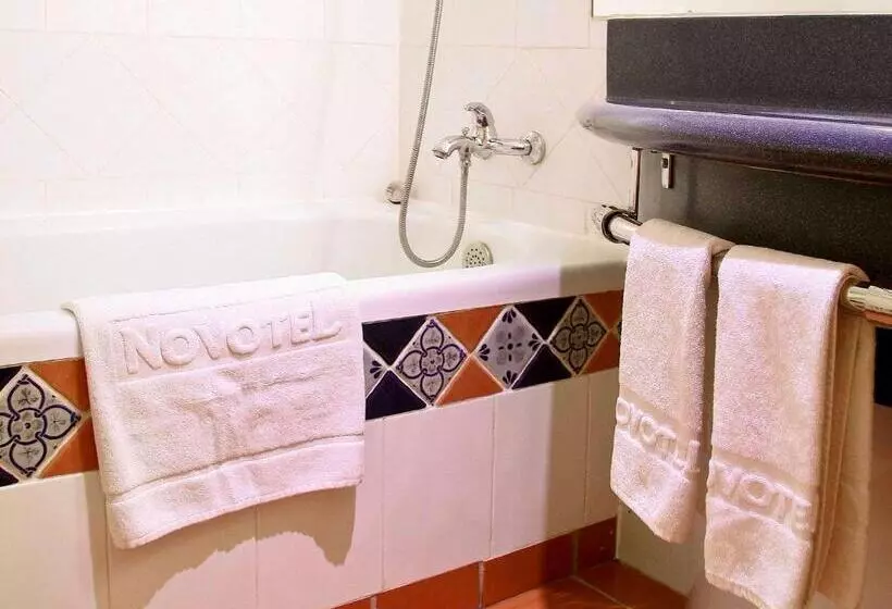 اتاق استاندارد با 2 تخت دوبل, Novotel Mexico City Santa Fe
