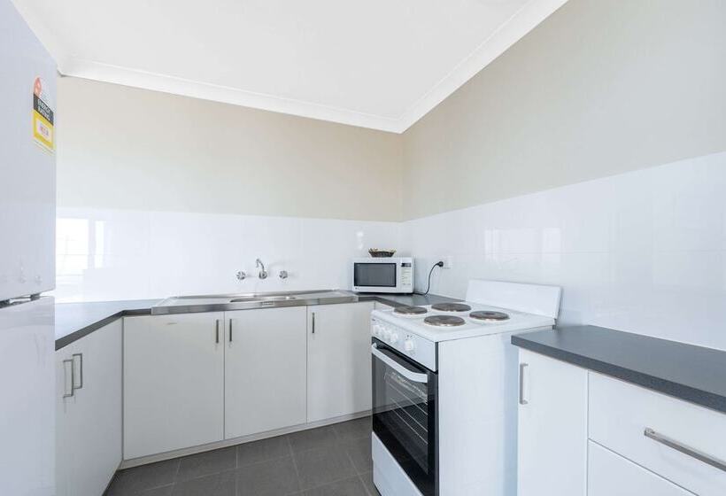 דירת שלושה חדרים, Quality Resort Sorrento Beach