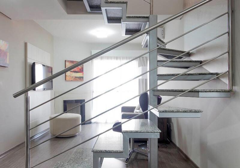 סוויטה אקזקיוטיב, Mercure Curitiba Batel