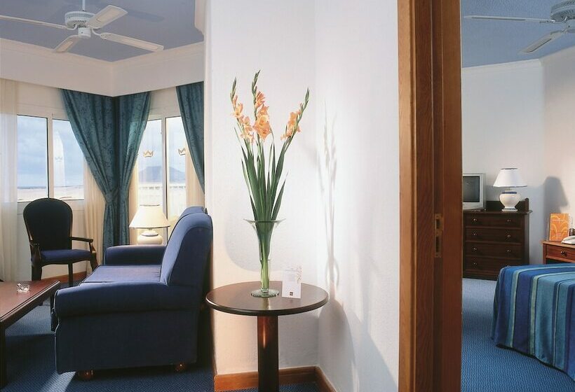 סוויטה נוף לים, Hotel Riu Oliva Beach Resort - All Inclusive