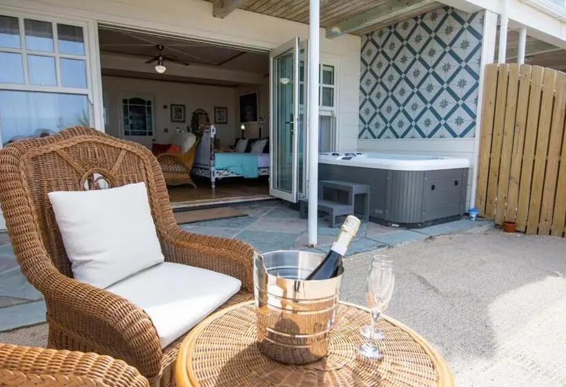 ハイドロマッサージバス付きスイート, Tolcarne Beach Colonial Restaurant And Rooms