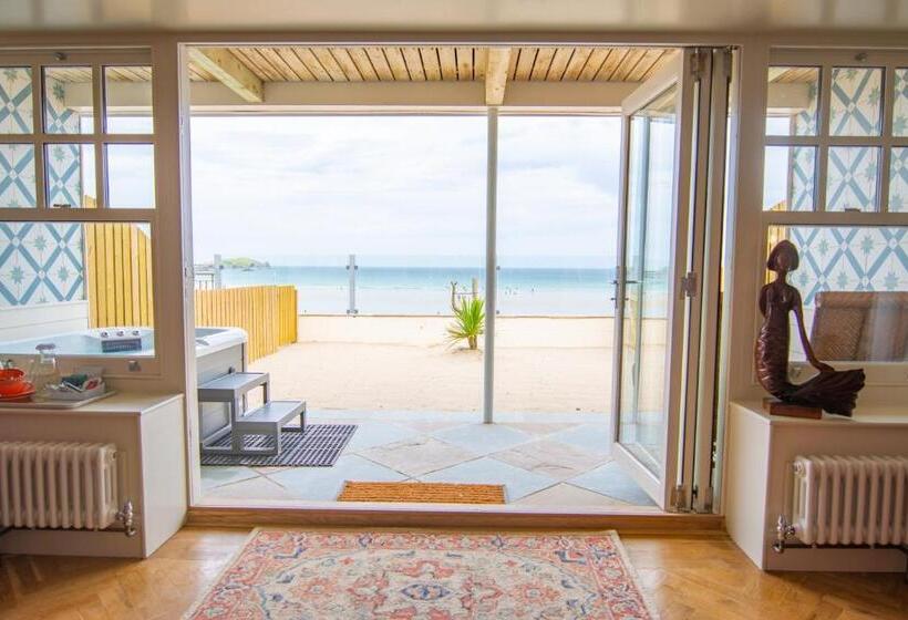 スイート, Tolcarne Beach Colonial Restaurant And Rooms