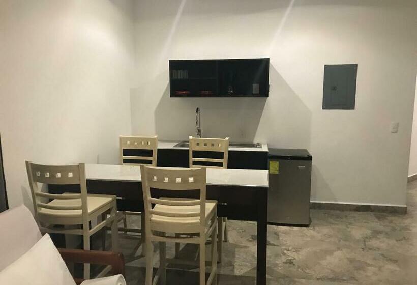 Семейный Номер, Blue Reef Frente Al Mar