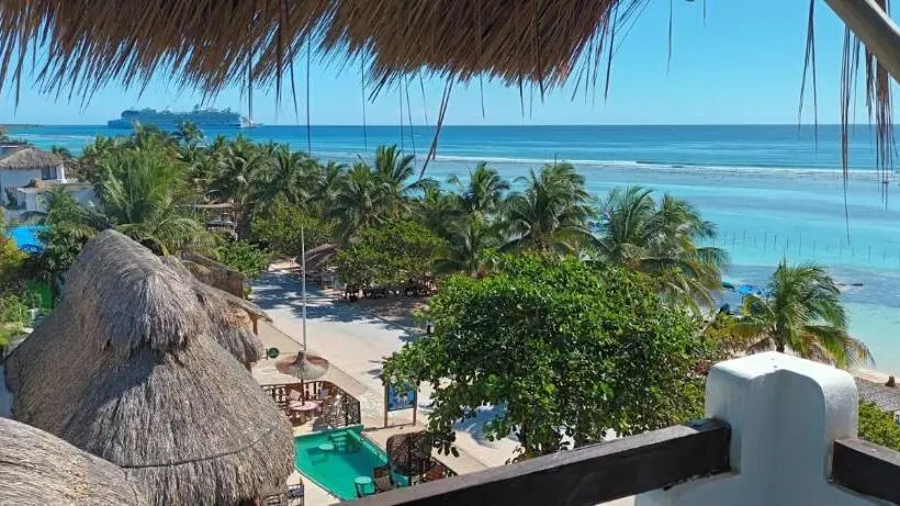ファミリールーム, Blue Reef Frente Al Mar