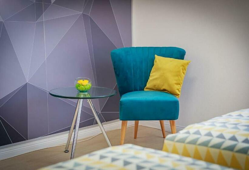 חדר דלוקס, Christina Residence