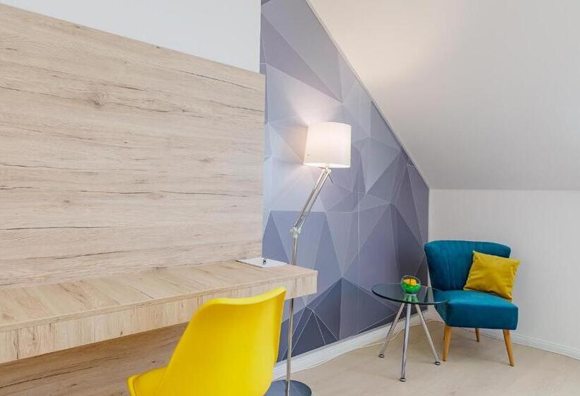 חדר דלוקס, Christina Residence