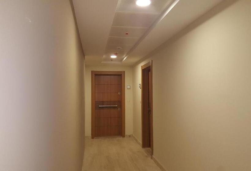 استودیوی استاندارد با چشم‌انداز دریا, Mimino Apartment Deluxe First Line