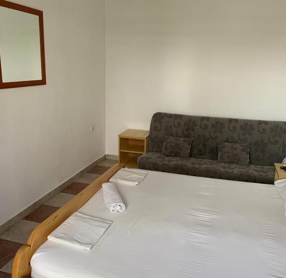 آپارتمان 1 خوابه همکف, Anita Guest House