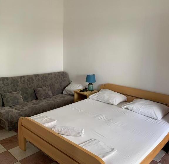 آپارتمان 1 خوابه همکف, Anita Guest House